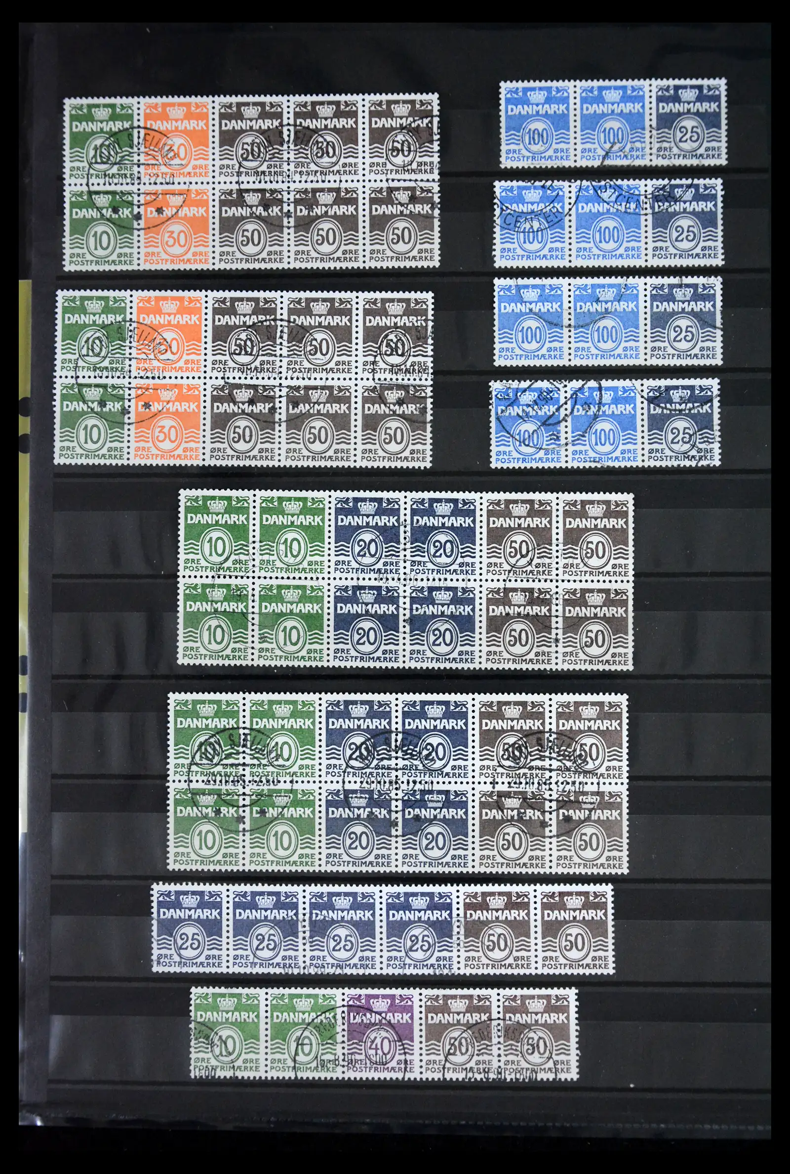 41836 0015 - Postzegelverzameling 41836 Denemarken combinaties uit boekjes 1927-1985.