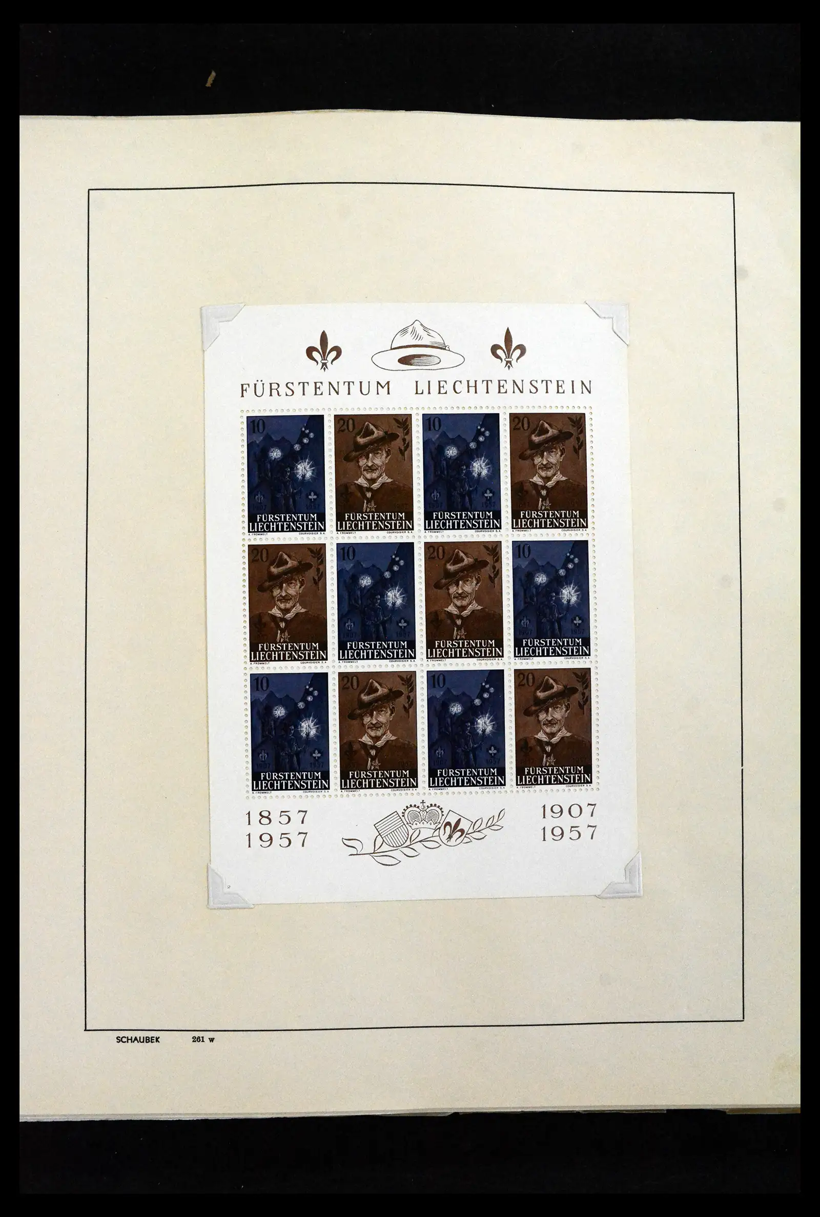 41840 0082 - Postzegelverzameling 41840 Wereld blokken 1925-1961.