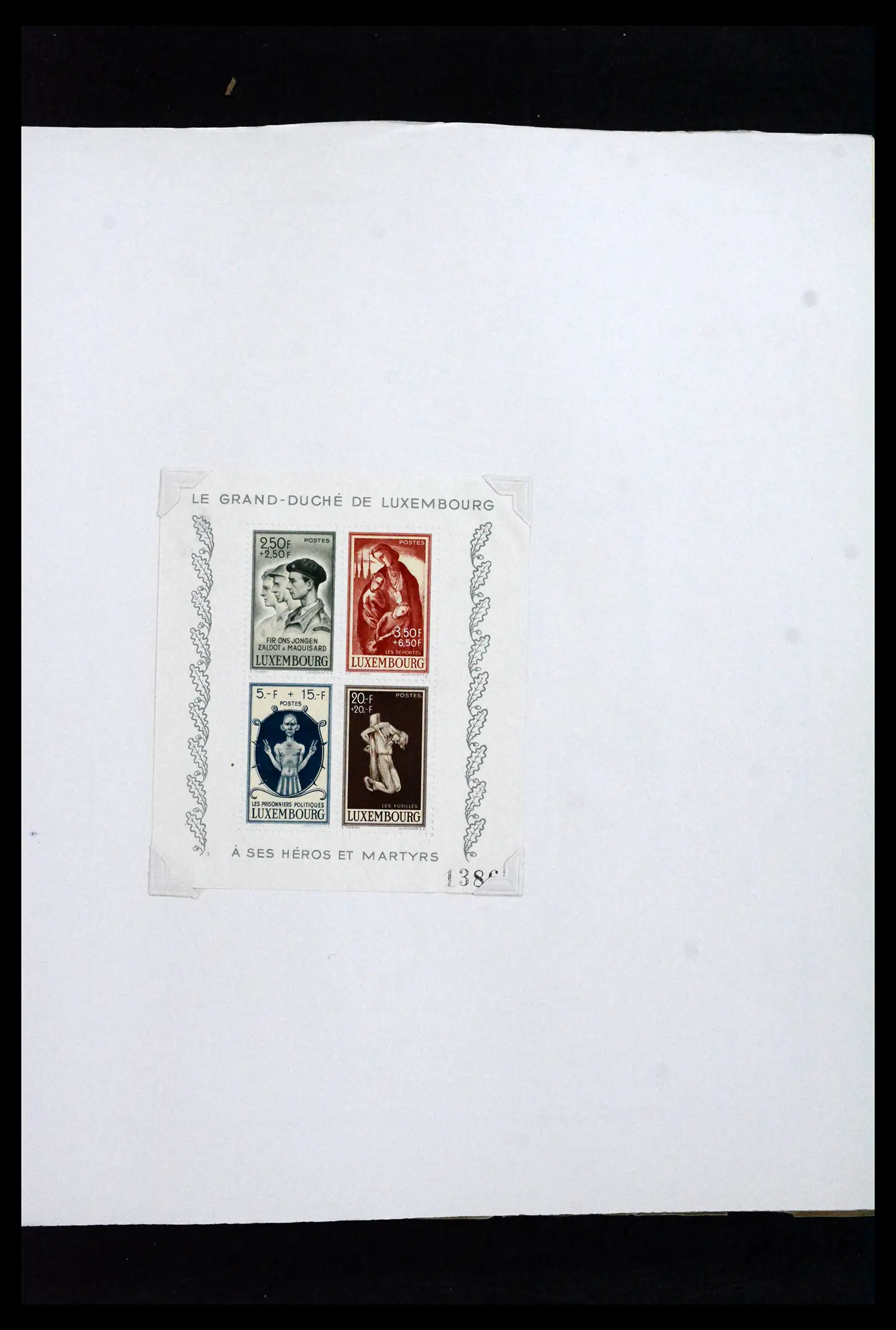 41840 0089 - Postzegelverzameling 41840 Wereld blokken 1925-1961.