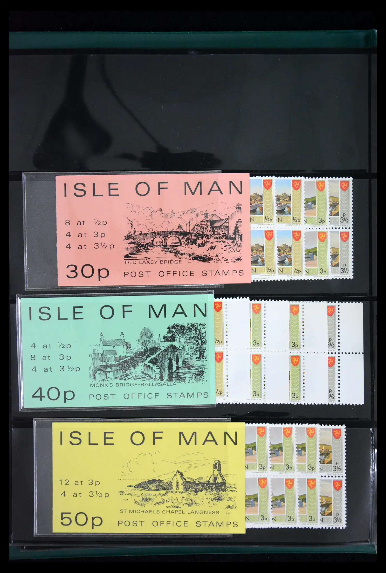 41868 0004 - Stamp collection 41868 Isle of Man stampbooklets 1973-2004.