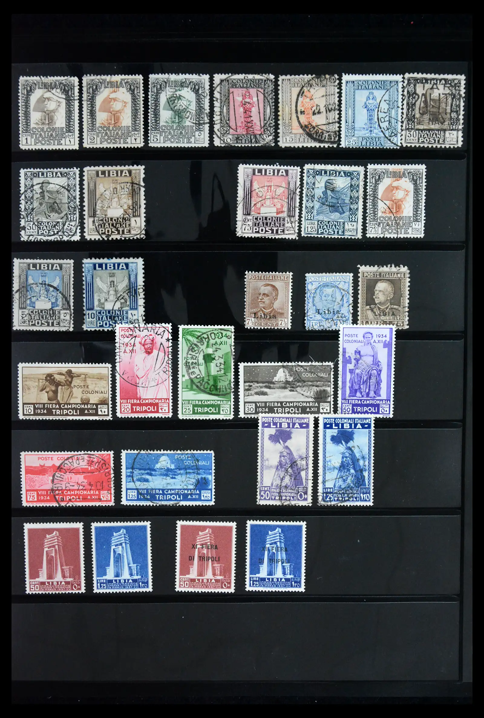 41885 0038 - Stamp collection 41885 Italian Colonies 1893-1941.