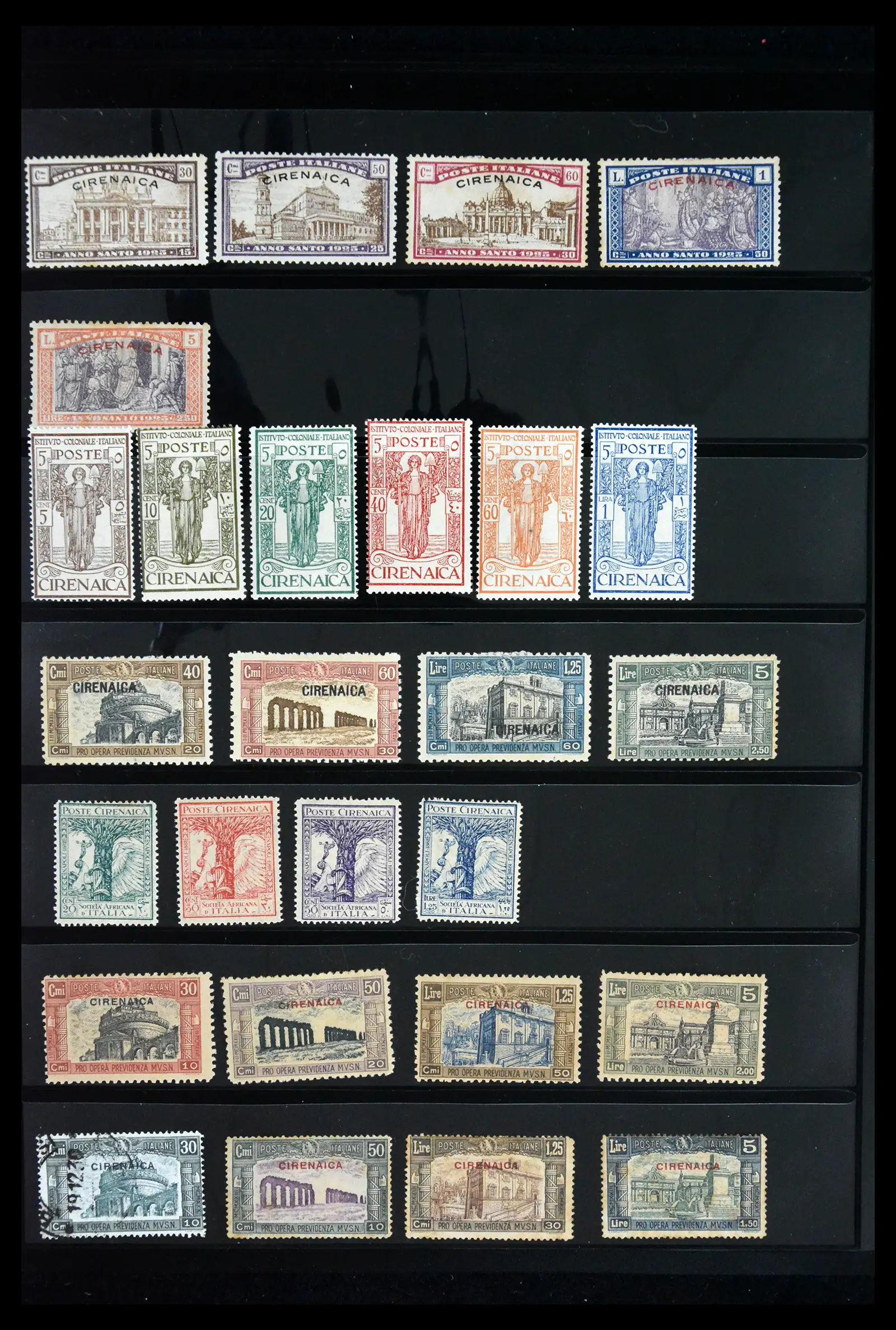 41885 0048 - Stamp collection 41885 Italian Colonies 1893-1941.