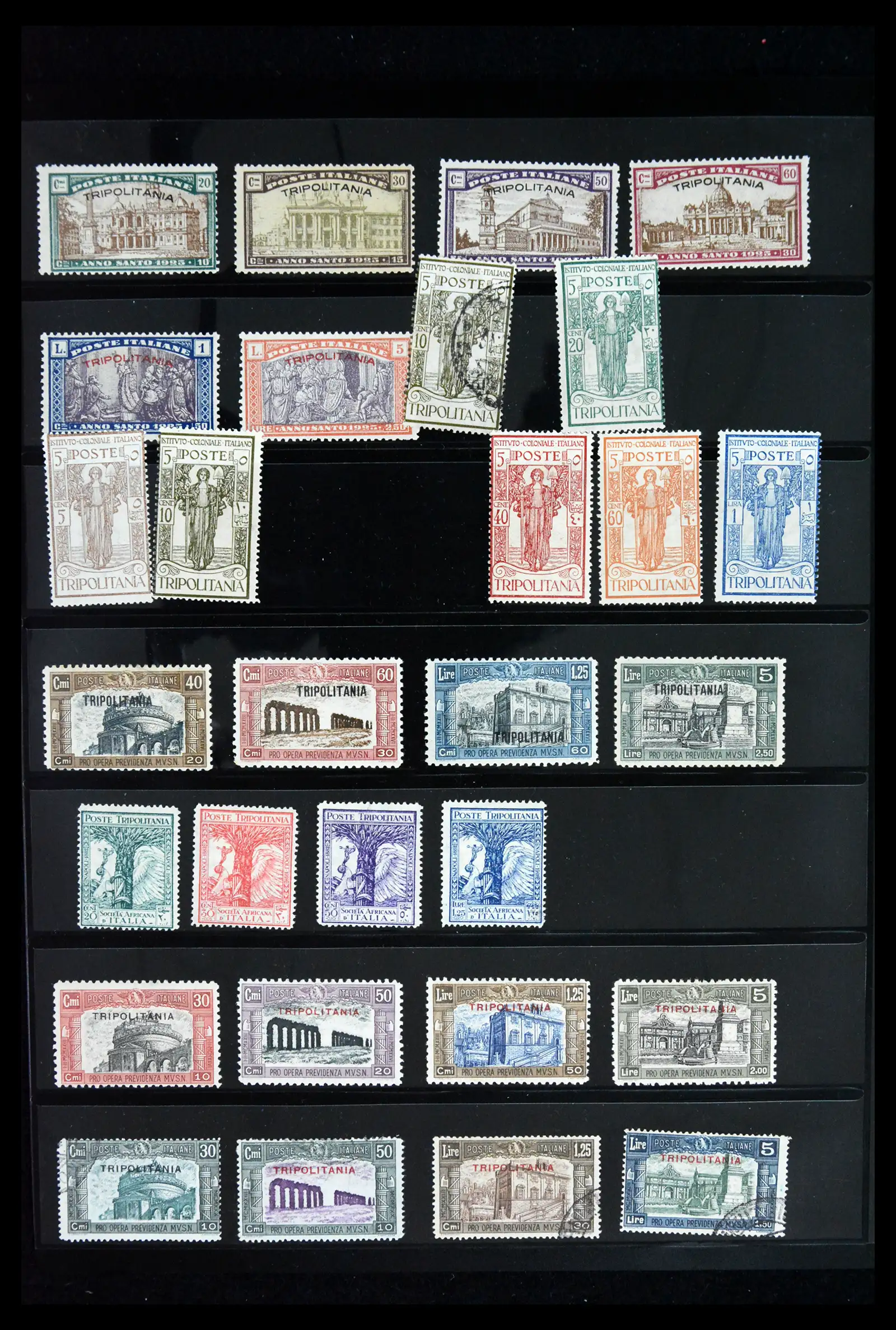 41885 0053 - Stamp collection 41885 Italian Colonies 1893-1941.