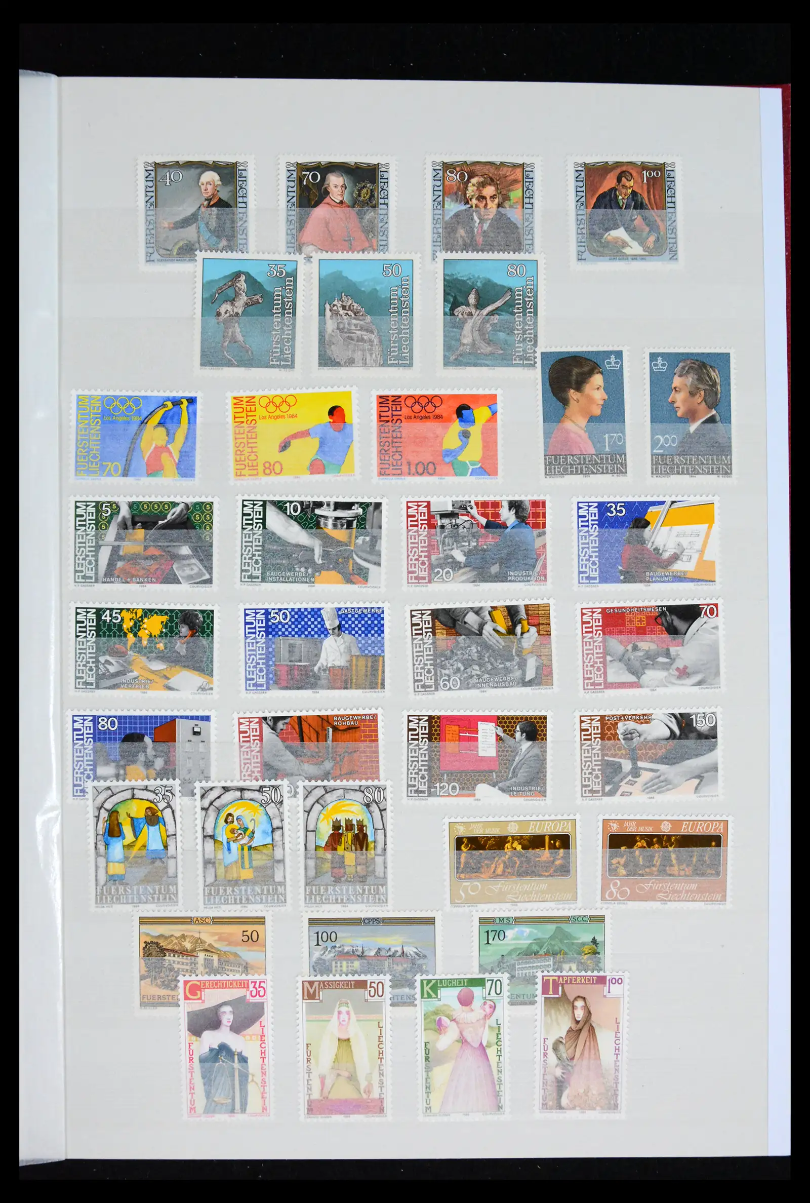 41917 0021 - Postzegelverzameling 41917 Liechtenstein 1912-2013.