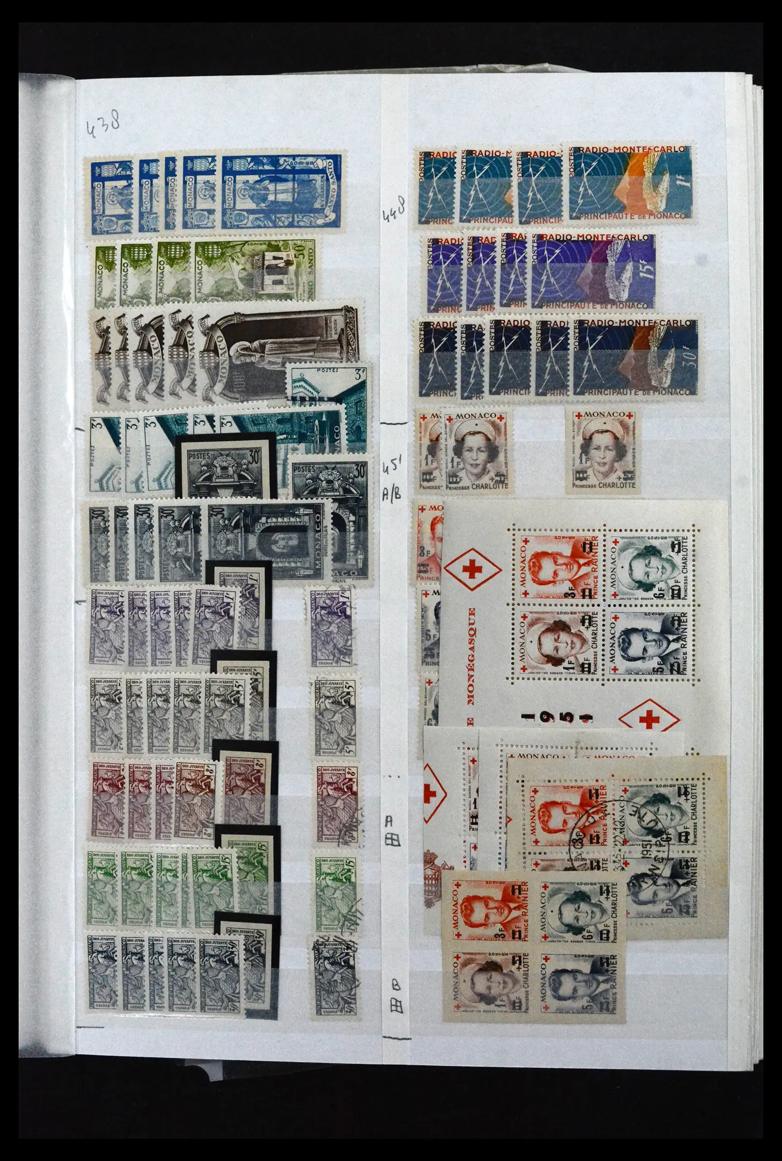 41936 0023 - Postzegelverzameling 41936 Monaco handelsvoorraad 1885-2012.