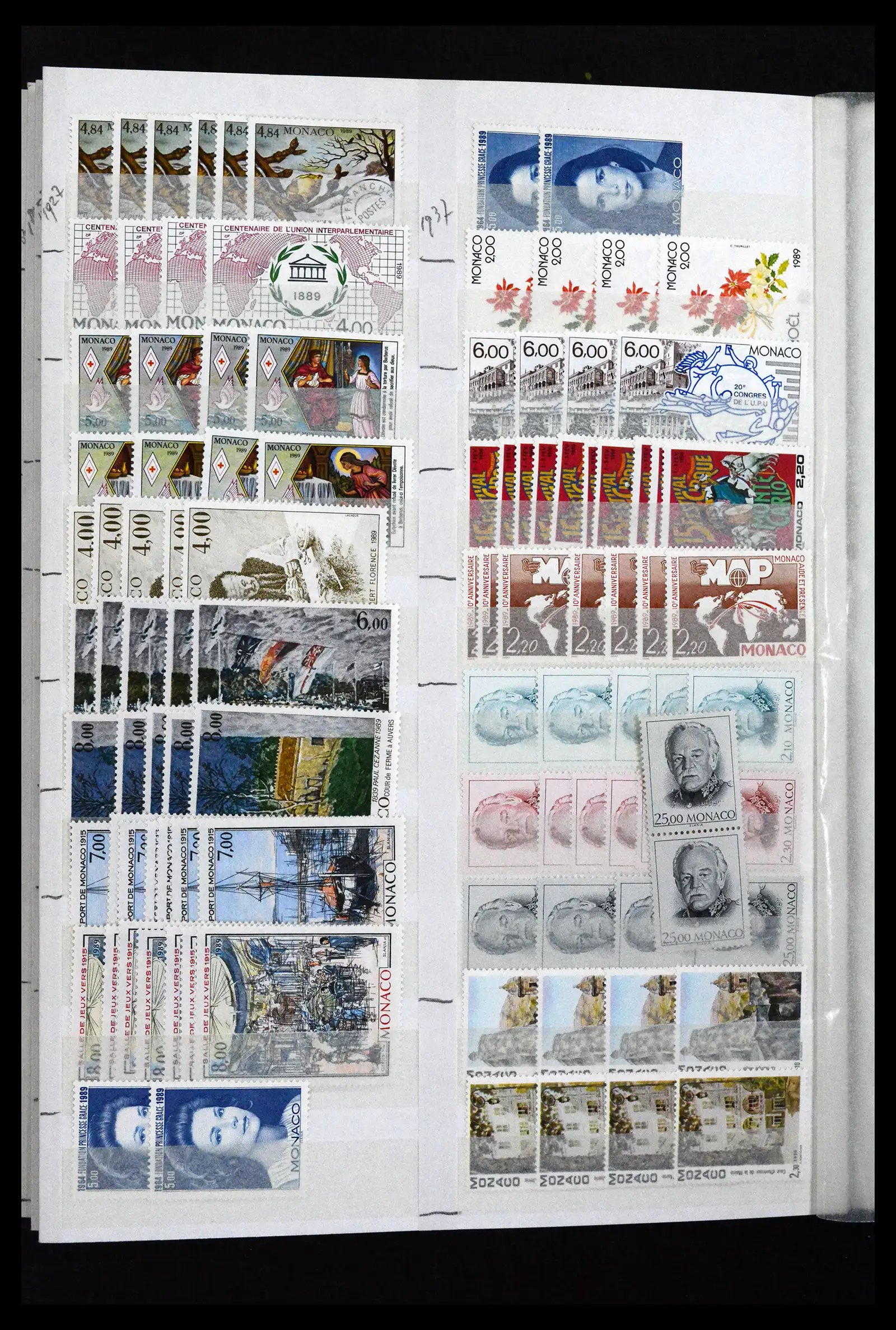 41936 0100 - Postzegelverzameling 41936 Monaco handelsvoorraad 1885-2012.