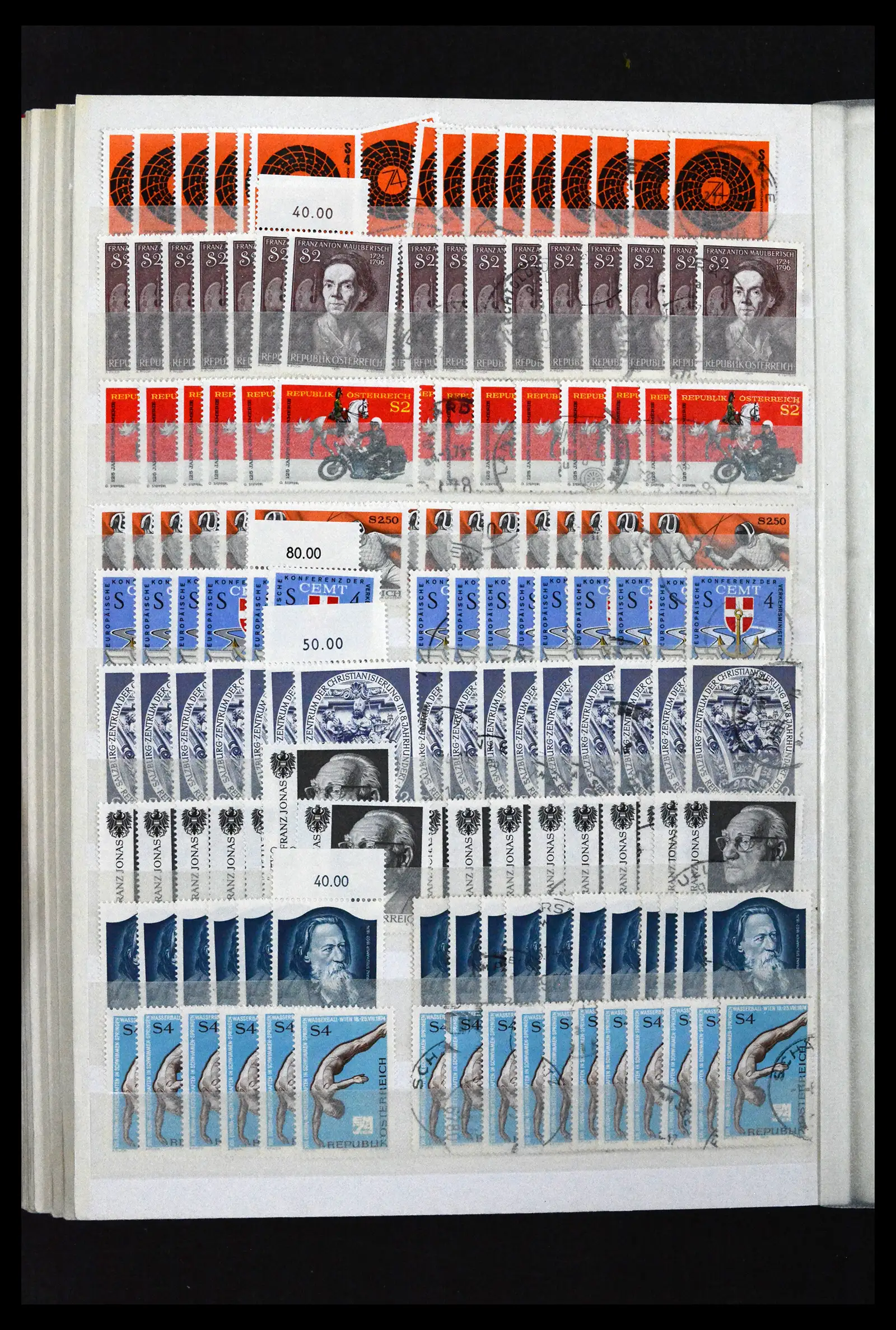 41939 0030 - Postzegelverzameling 41939 Oostenrijk voorraad 1965-2001.