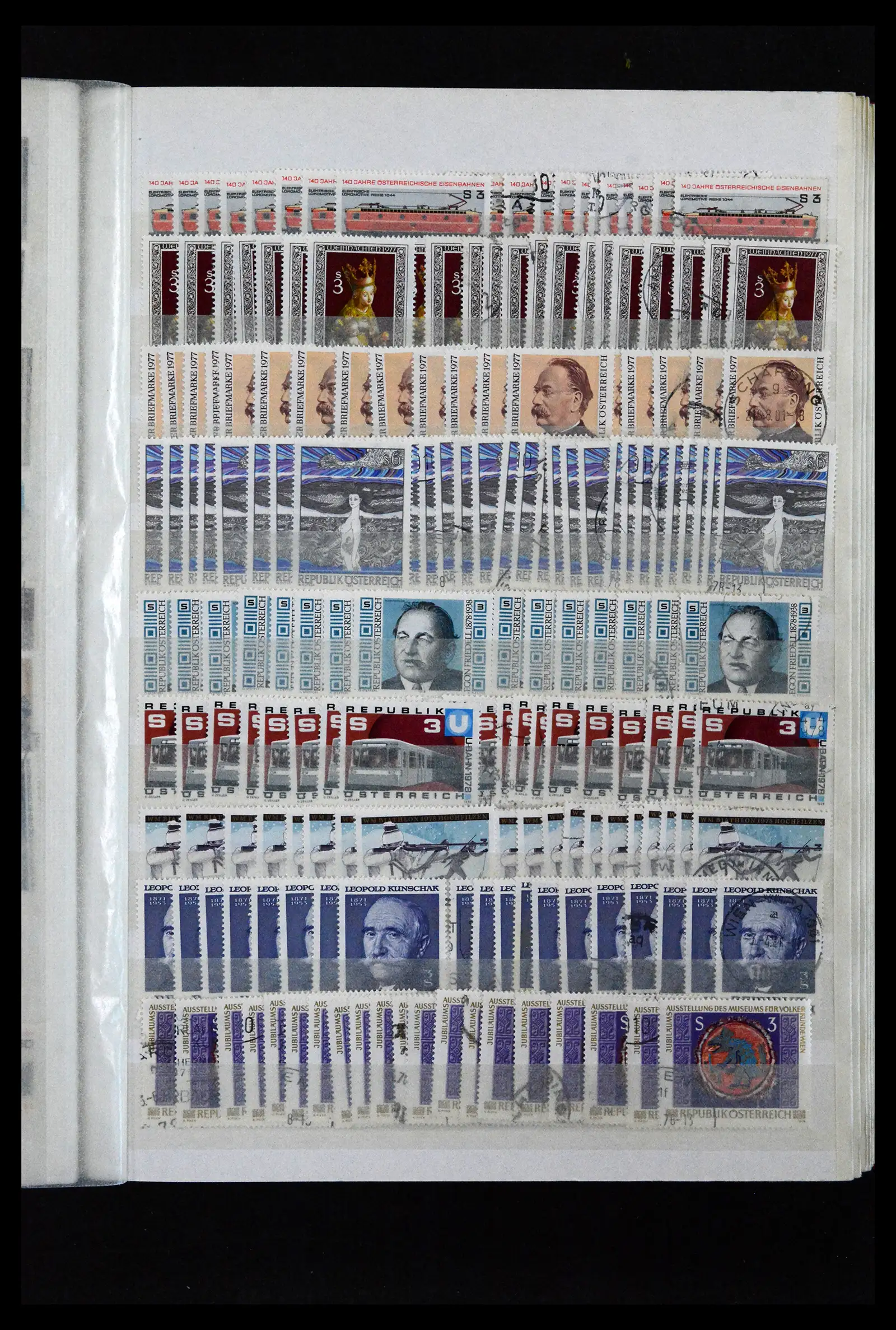 41939 0041 - Postzegelverzameling 41939 Oostenrijk voorraad 1965-2001.