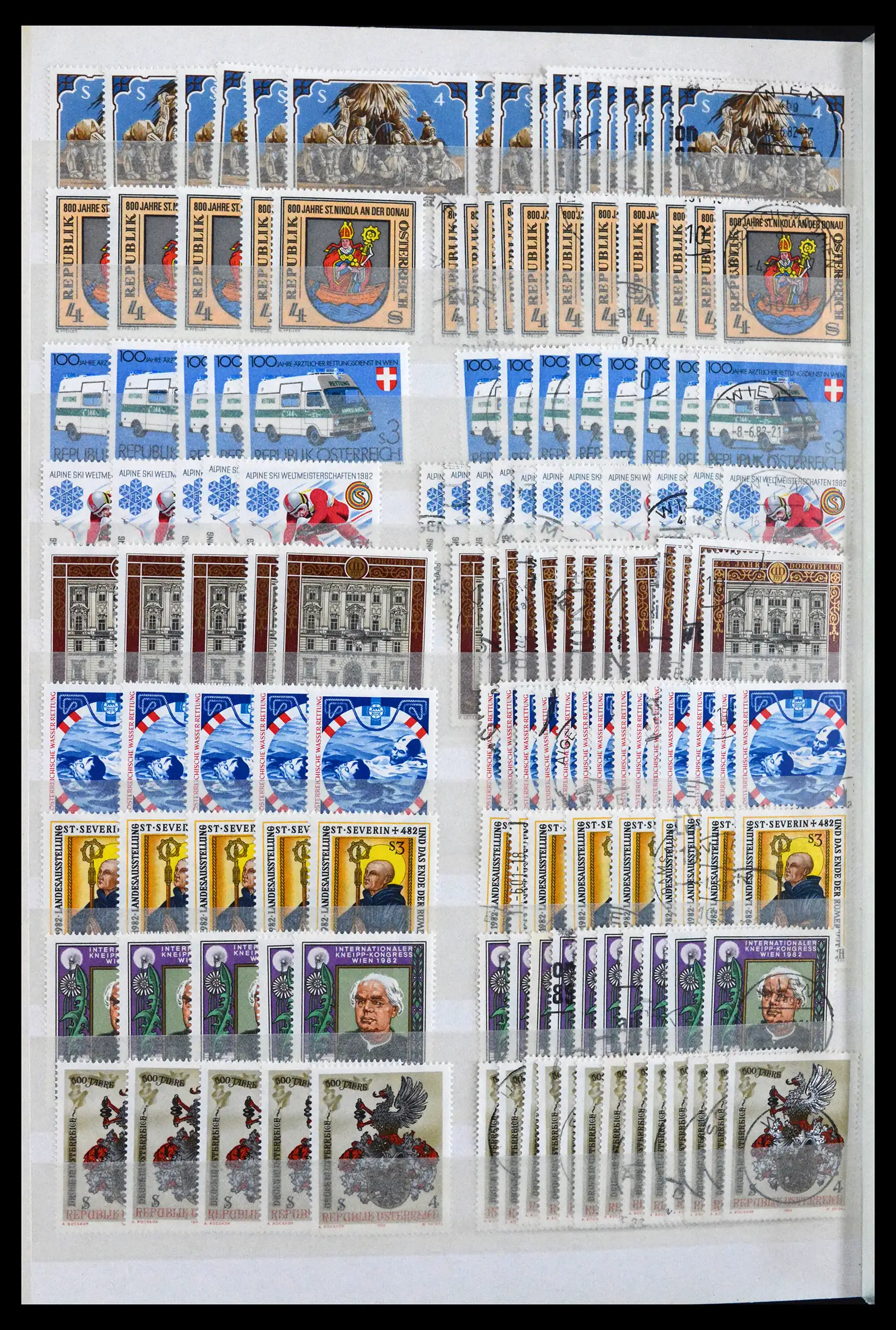41939 0058 - Postzegelverzameling 41939 Oostenrijk voorraad 1965-2001.