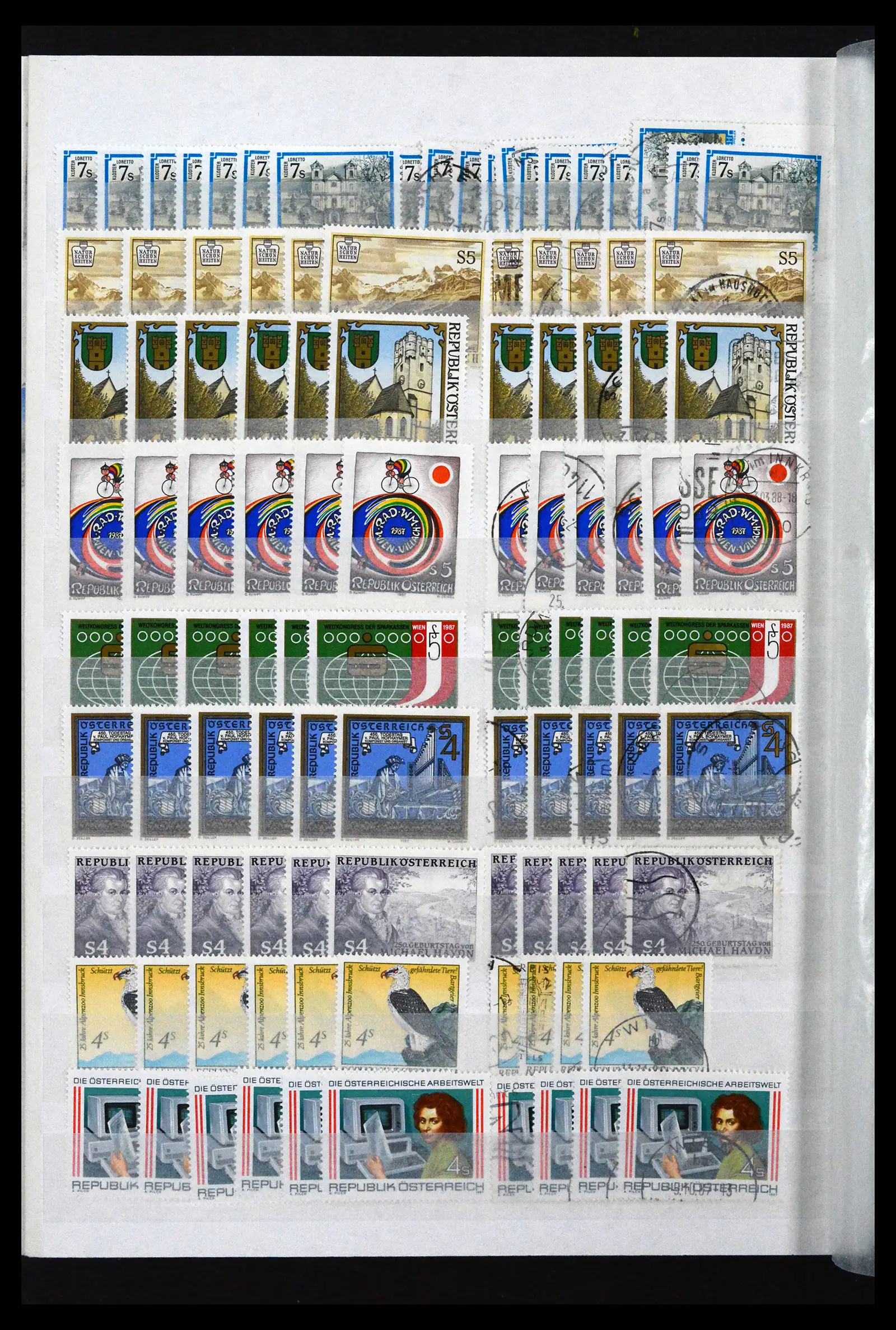 41939 0080 - Postzegelverzameling 41939 Oostenrijk voorraad 1965-2001.