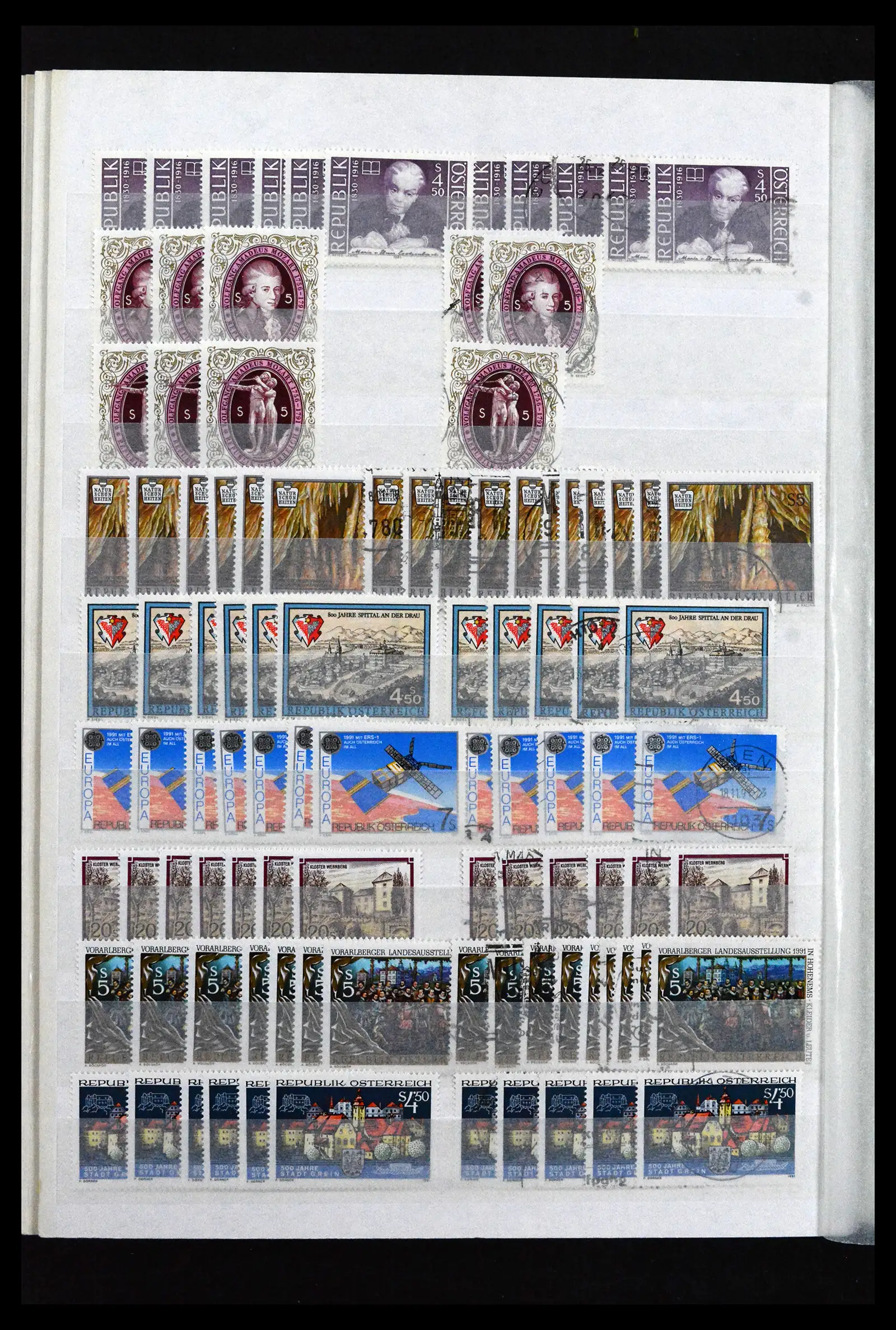 41939 0094 - Postzegelverzameling 41939 Oostenrijk voorraad 1965-2001.