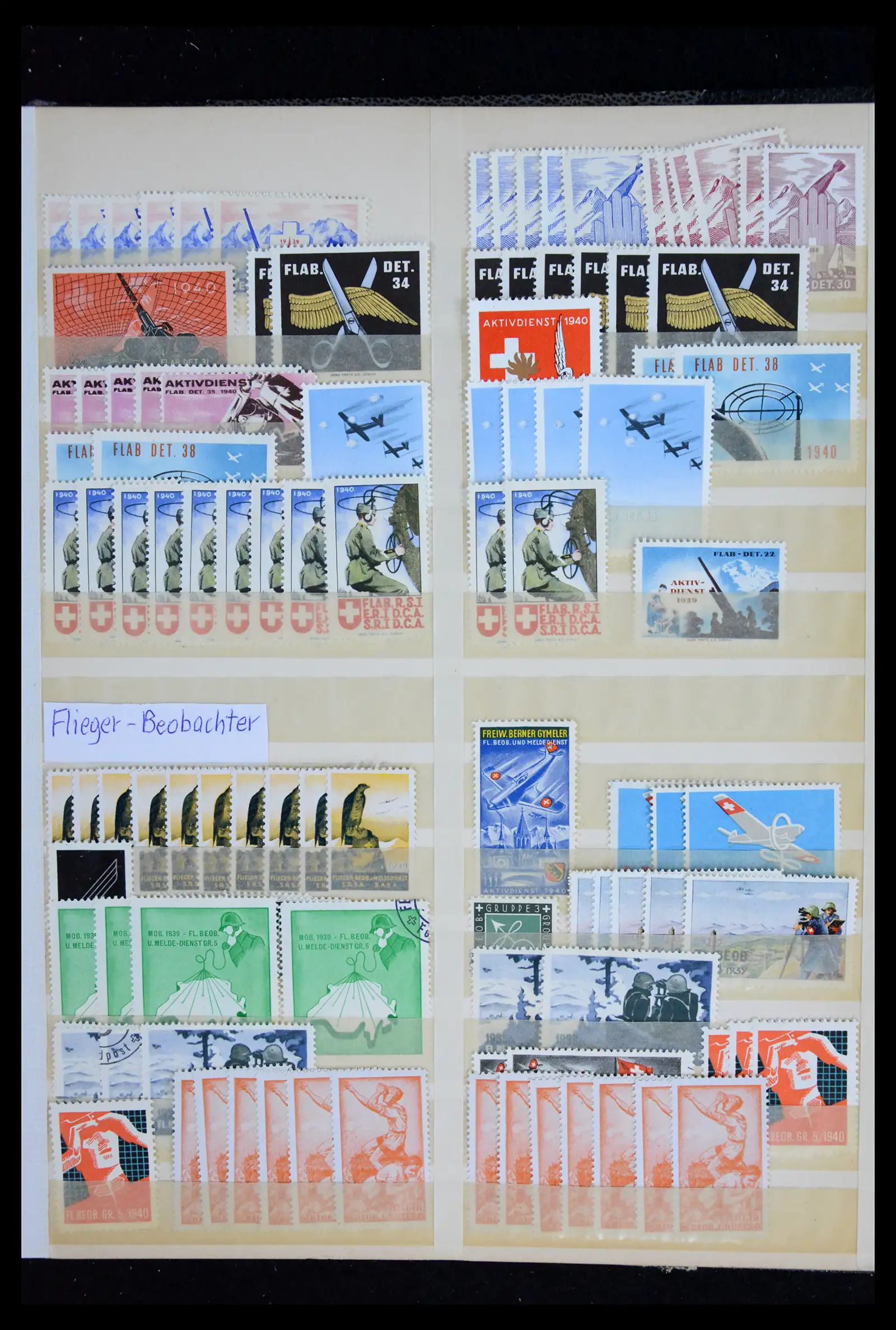42012 0033 - Postzegelverzameling 42012 Zwitserland soldatenzegels 1914-1945.