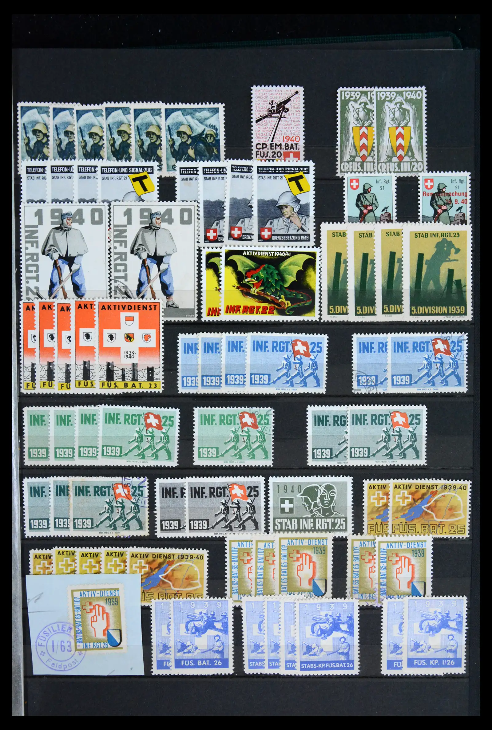 42012 0054 - Postzegelverzameling 42012 Zwitserland soldatenzegels 1914-1945.