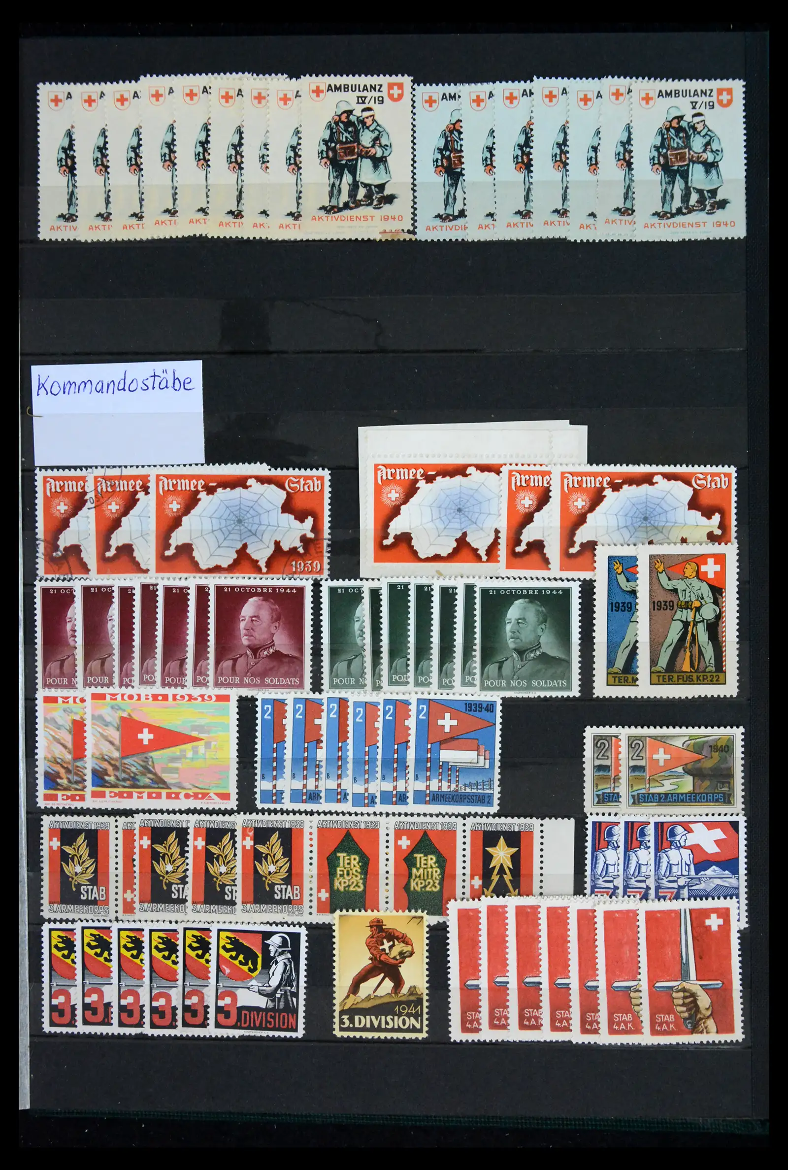 42012 0070 - Postzegelverzameling 42012 Zwitserland soldatenzegels 1914-1945.