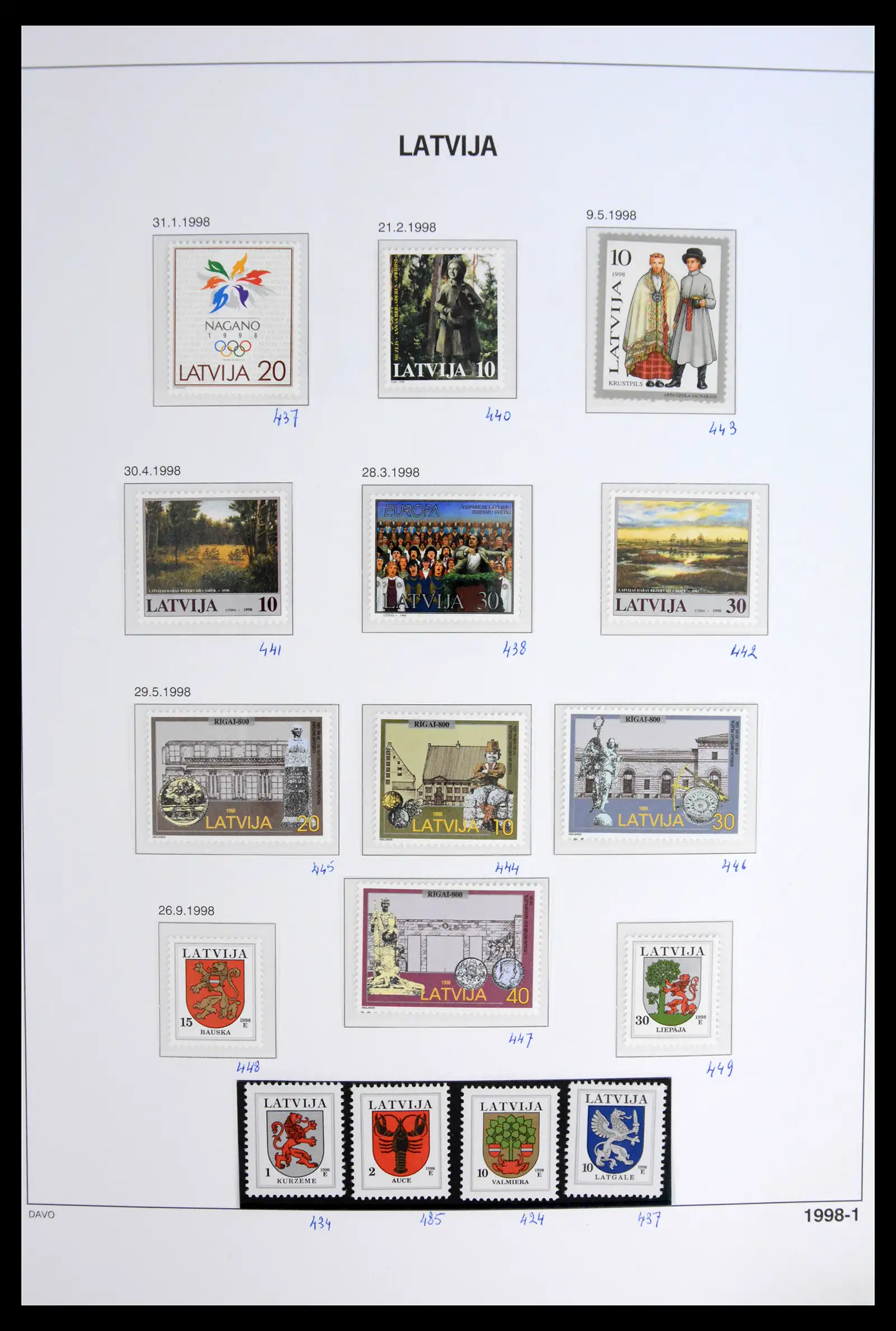 42024 0045 - Postzegelverzameling 42024 Letland 1918-2007.