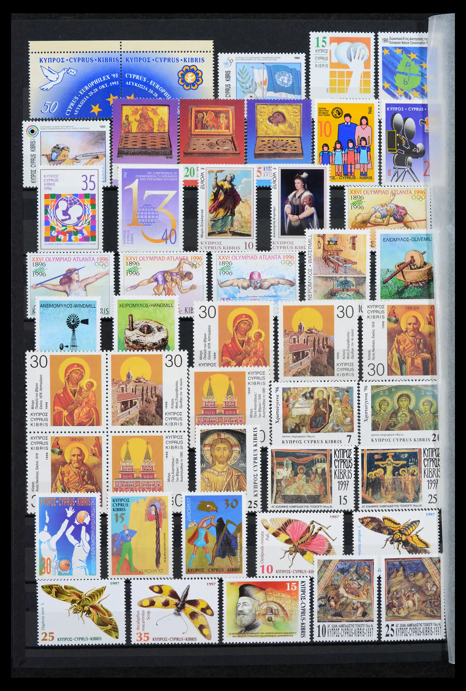 42031 0025 - Stamp collection 42031 Cyprus 1953-2007.