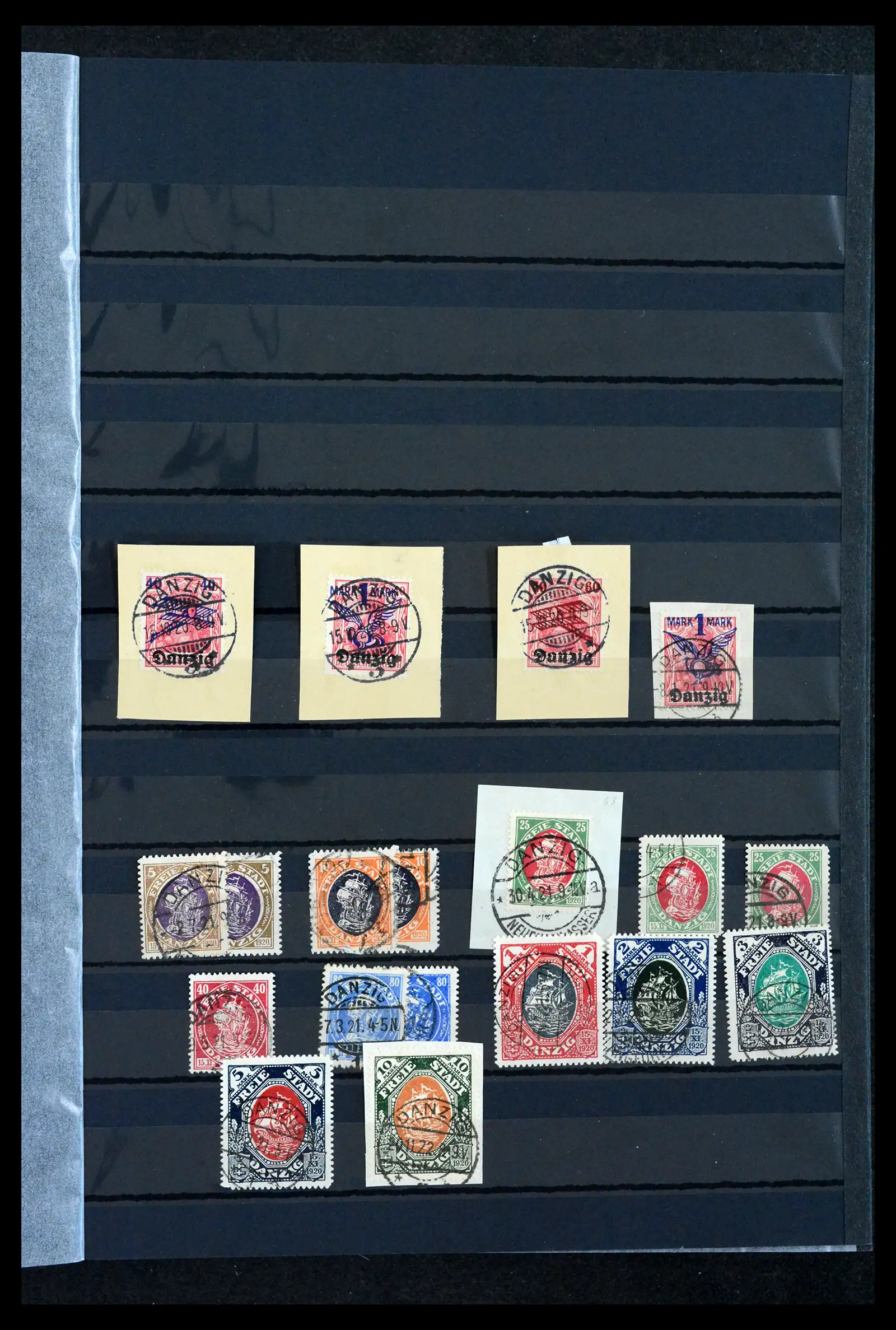 42037 0006 - Postzegelverzameling 42037 Danzig/Memel gespecialiseerd 1920-1939.