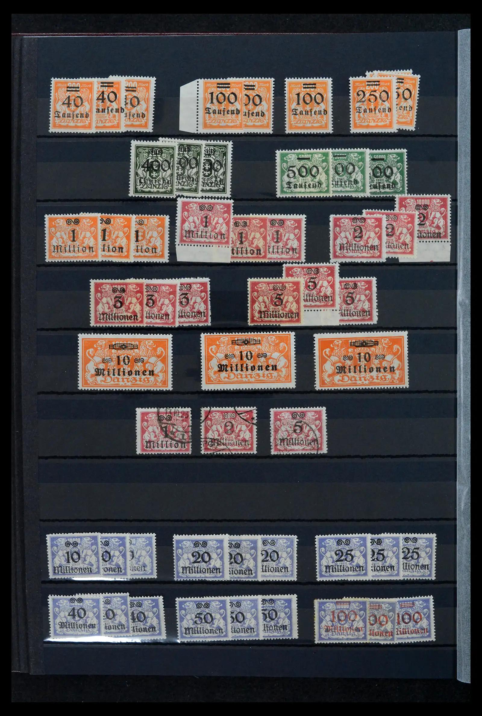 42037 0015 - Postzegelverzameling 42037 Danzig/Memel gespecialiseerd 1920-1939.