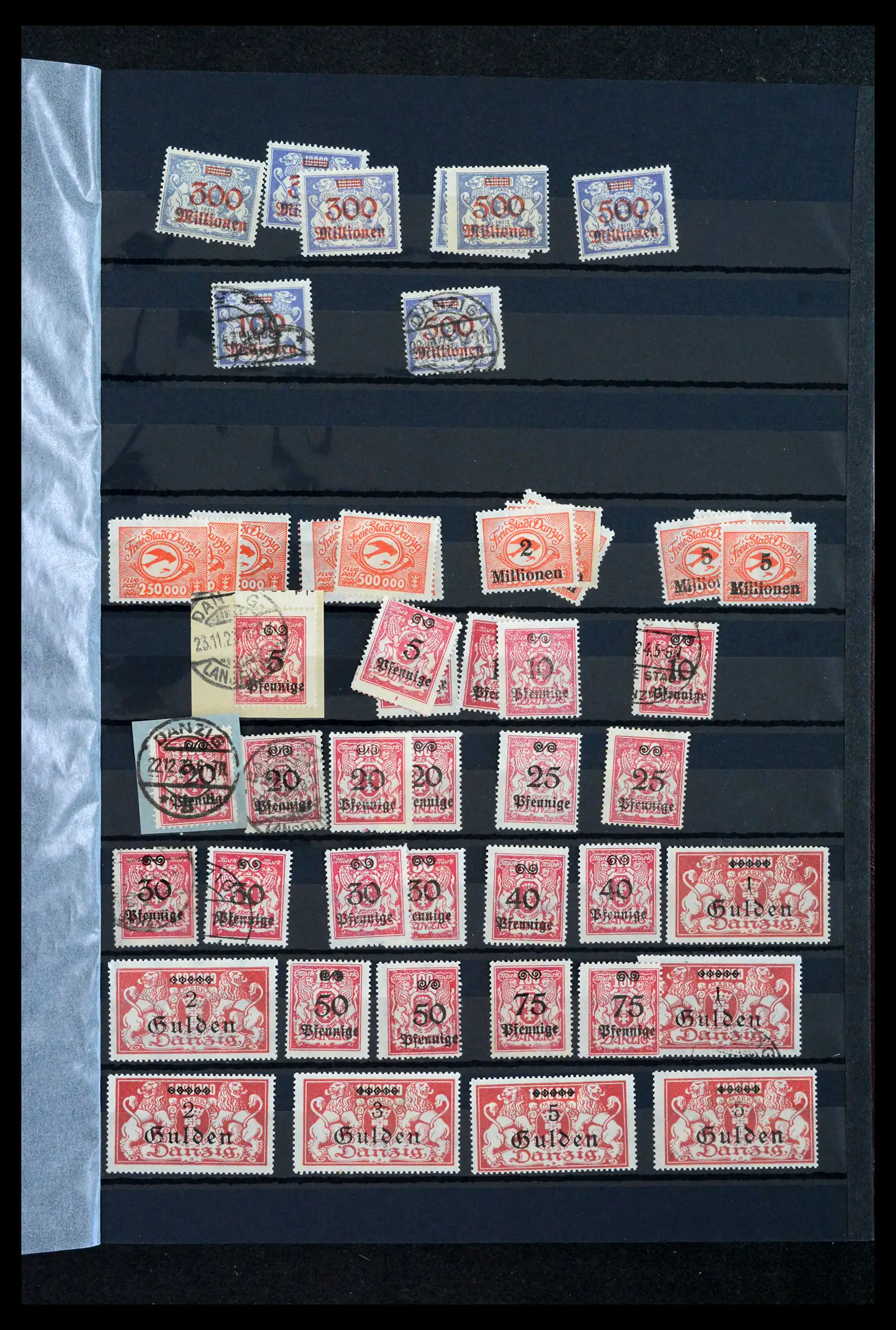 42037 0016 - Postzegelverzameling 42037 Danzig/Memel gespecialiseerd 1920-1939.