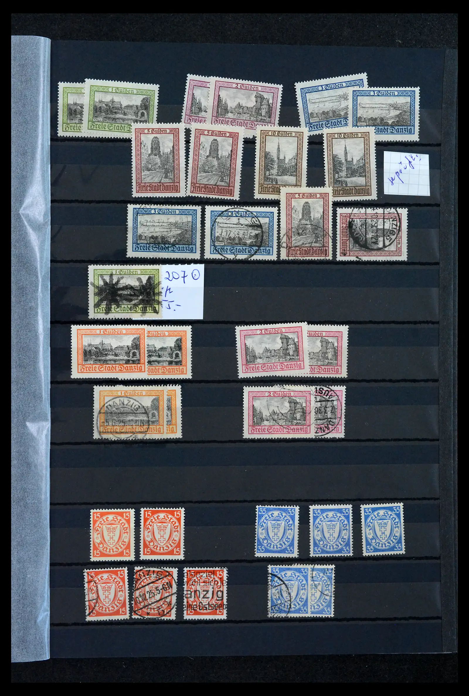 42037 0018 - Postzegelverzameling 42037 Danzig/Memel gespecialiseerd 1920-1939.