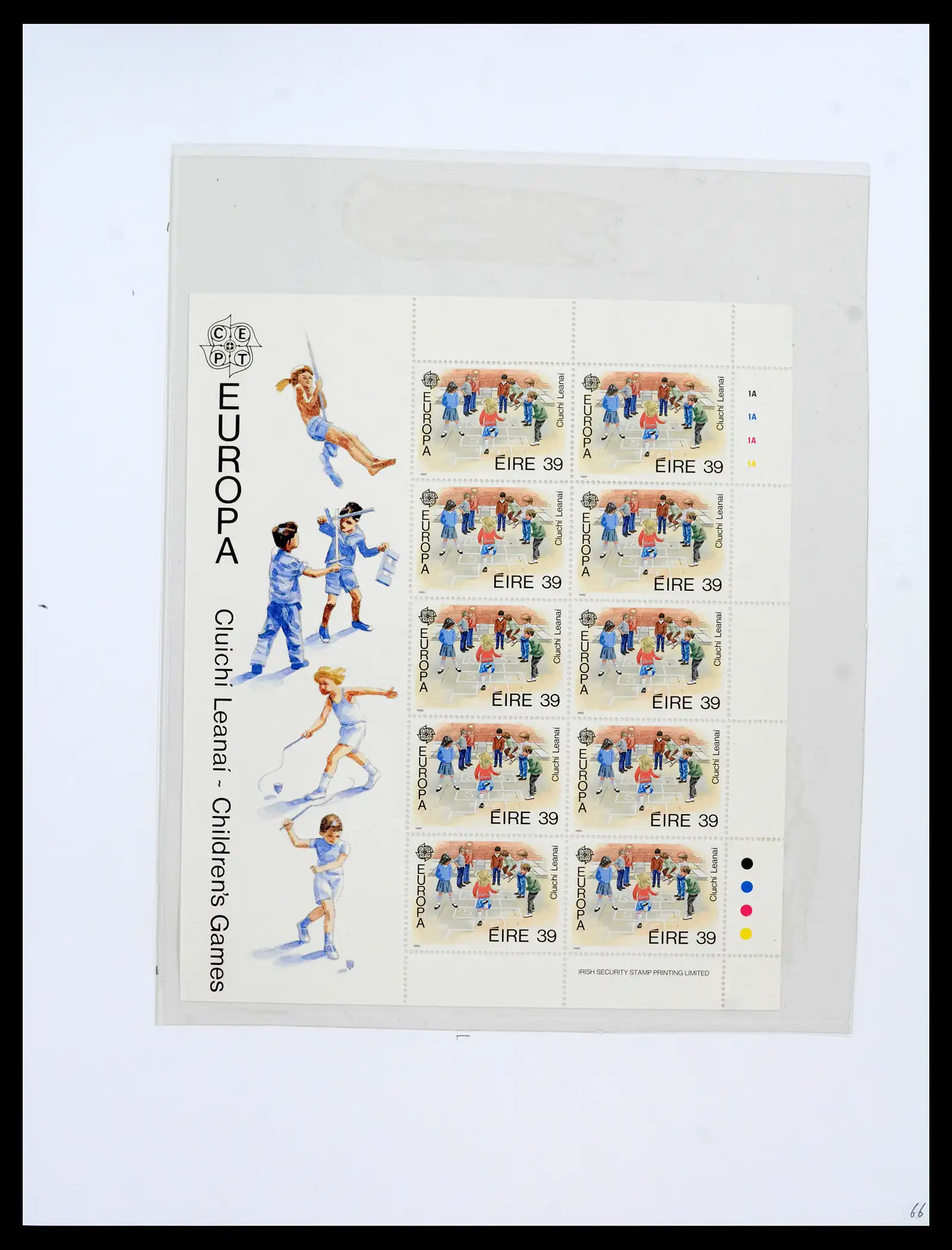 42100 0072 - Postzegelverzameling 42100 Ierland 1922-2016.