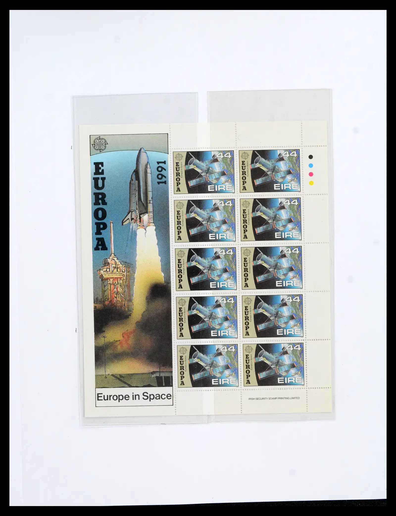 42100 0088 - Postzegelverzameling 42100 Ierland 1922-2016.
