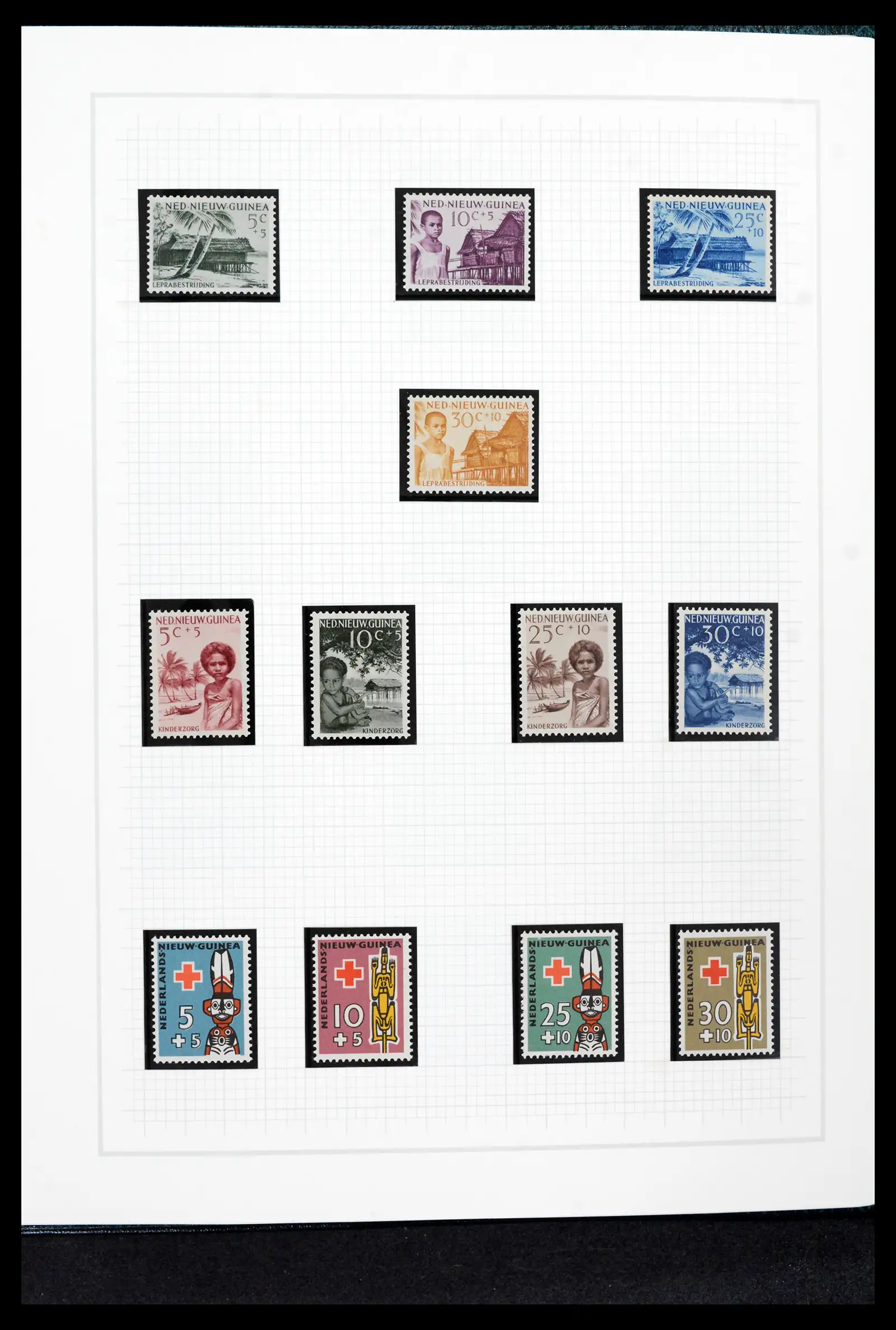 42153 0056 - Postzegelverzameling 42153 Nederlands Indië 1870-1948.