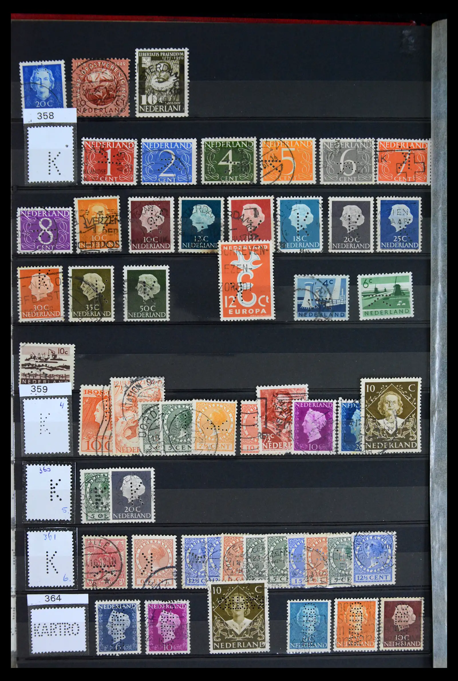 42202 0012 - Postzegelverzameling 42202 Nederland perfins 1891-1960.