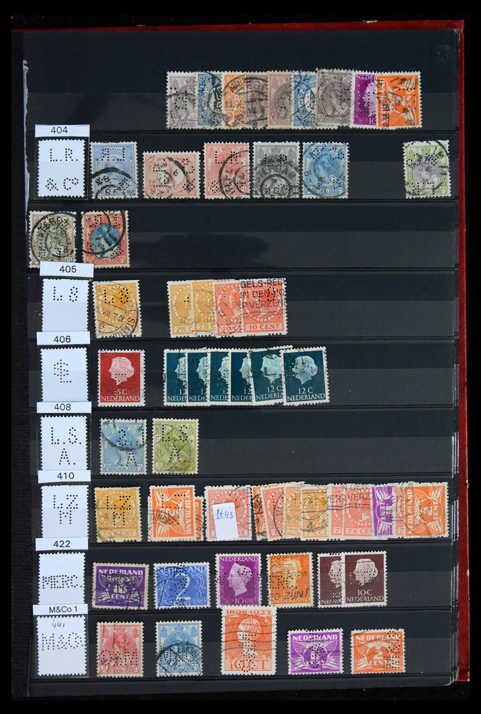 42202 0015 - Postzegelverzameling 42202 Nederland perfins 1891-1960.