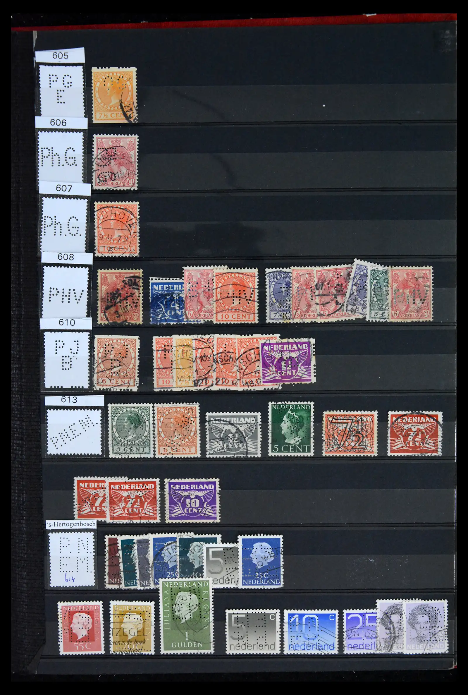 42202 0019 - Postzegelverzameling 42202 Nederland perfins 1891-1960.