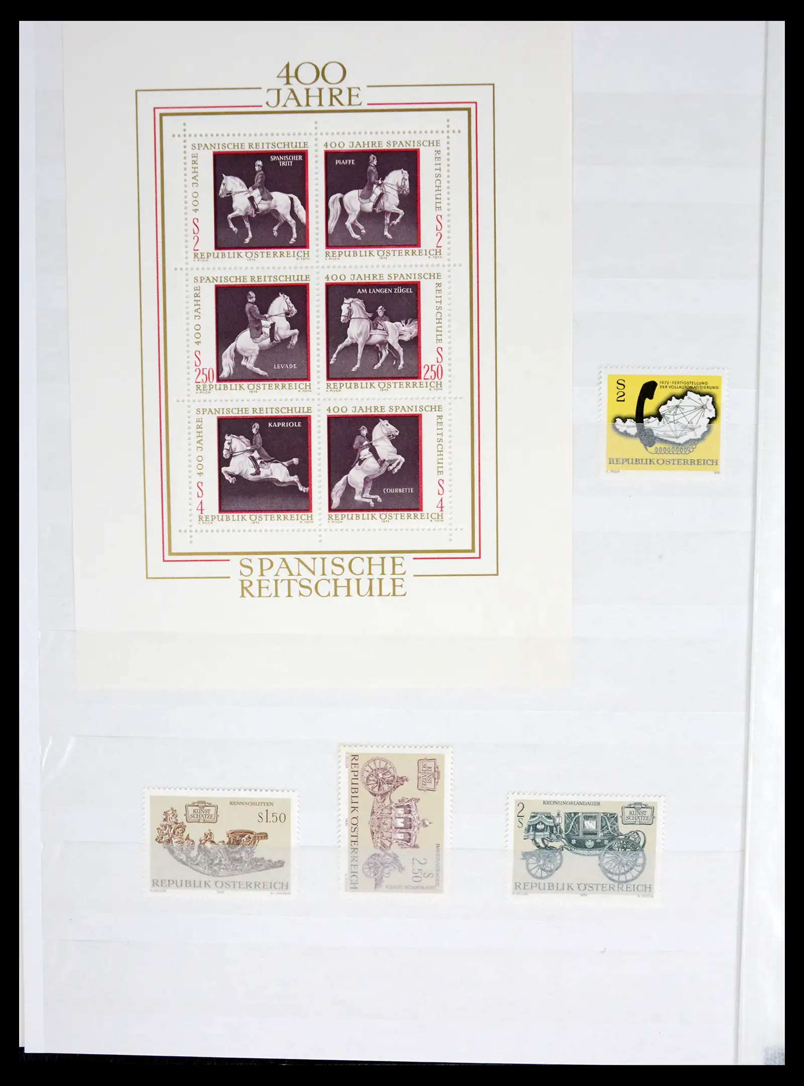 42226 0071 - Postzegelverzameling 42226 Oostenrijk 1918-2009.