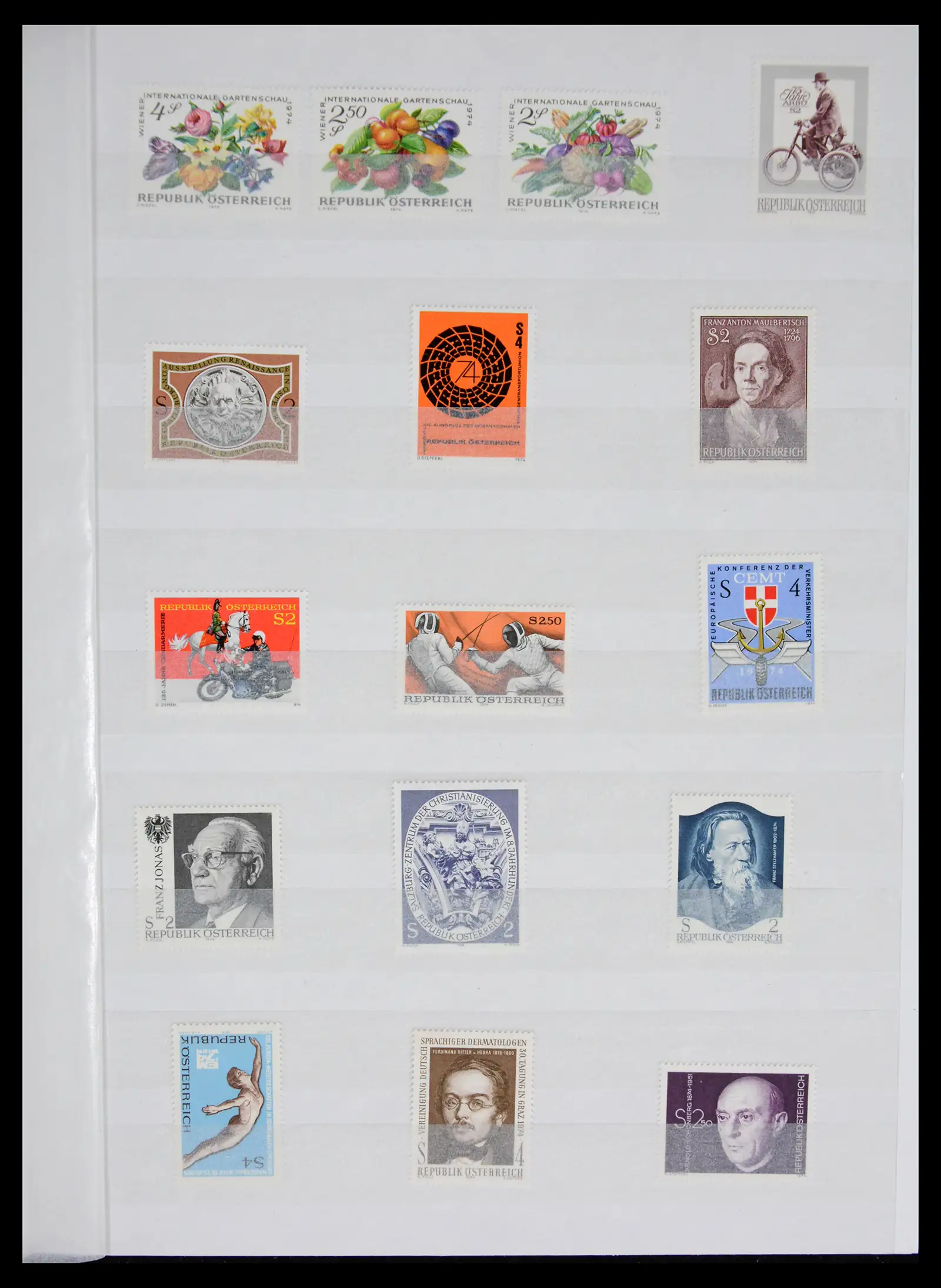 42226 0074 - Postzegelverzameling 42226 Oostenrijk 1918-2009.