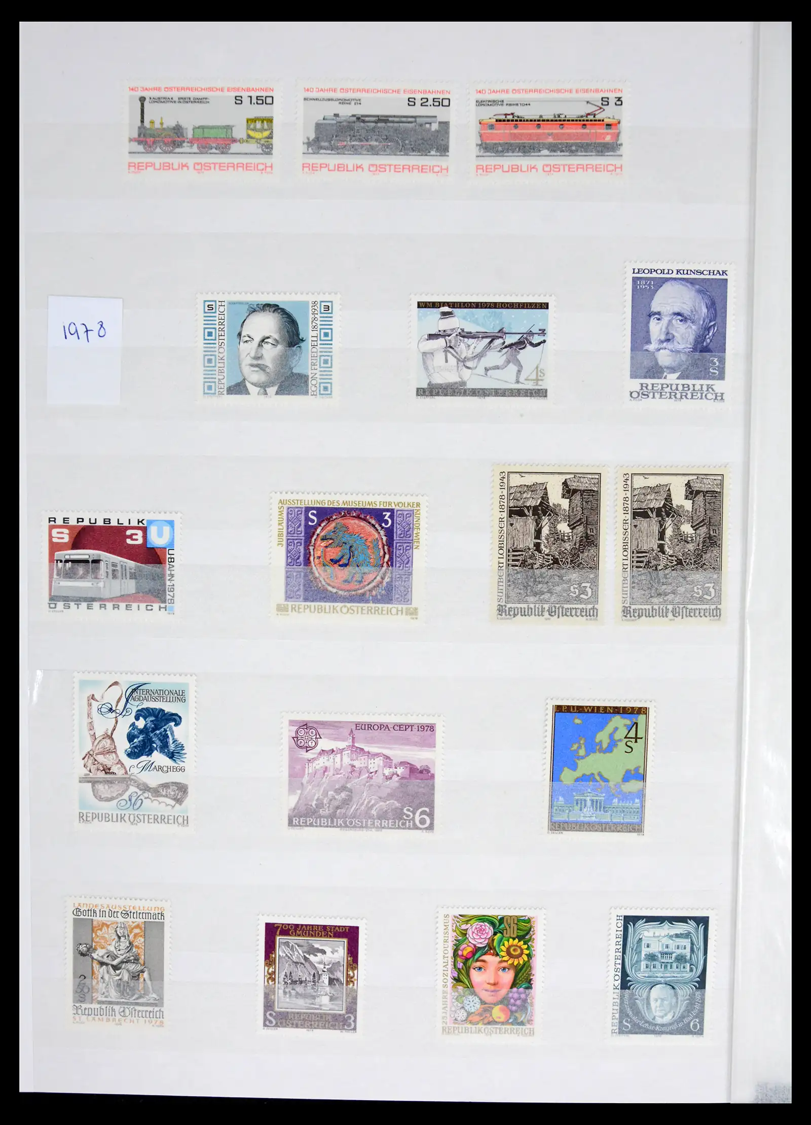 42226 0081 - Postzegelverzameling 42226 Oostenrijk 1918-2009.