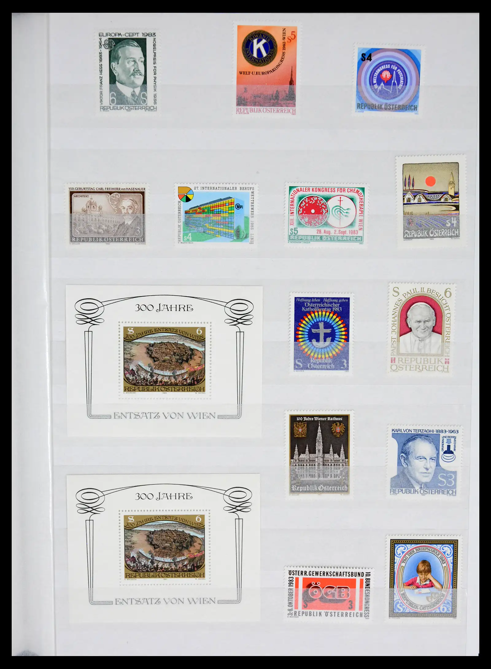 42226 0092 - Postzegelverzameling 42226 Oostenrijk 1918-2009.
