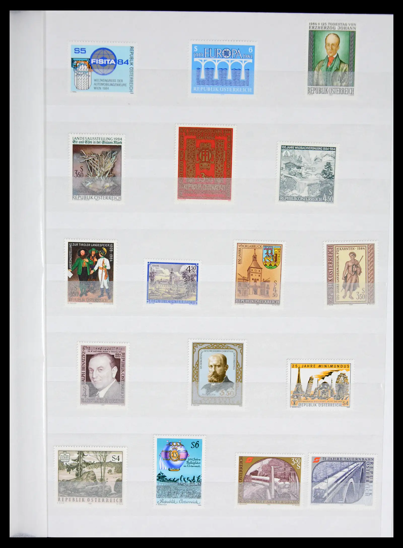 42226 0094 - Postzegelverzameling 42226 Oostenrijk 1918-2009.