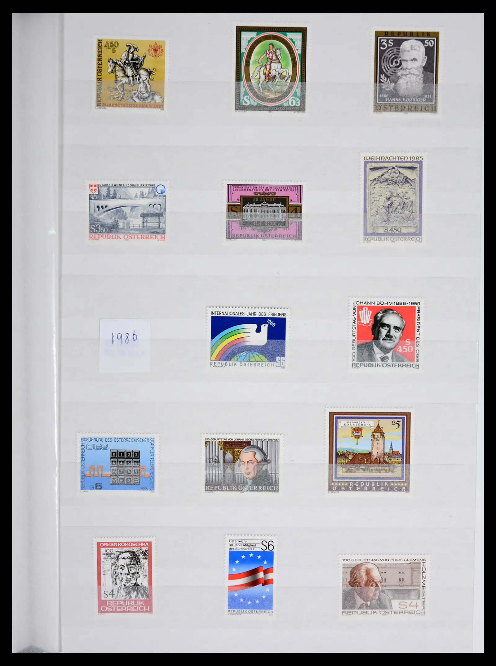 42226 0098 - Postzegelverzameling 42226 Oostenrijk 1918-2009.