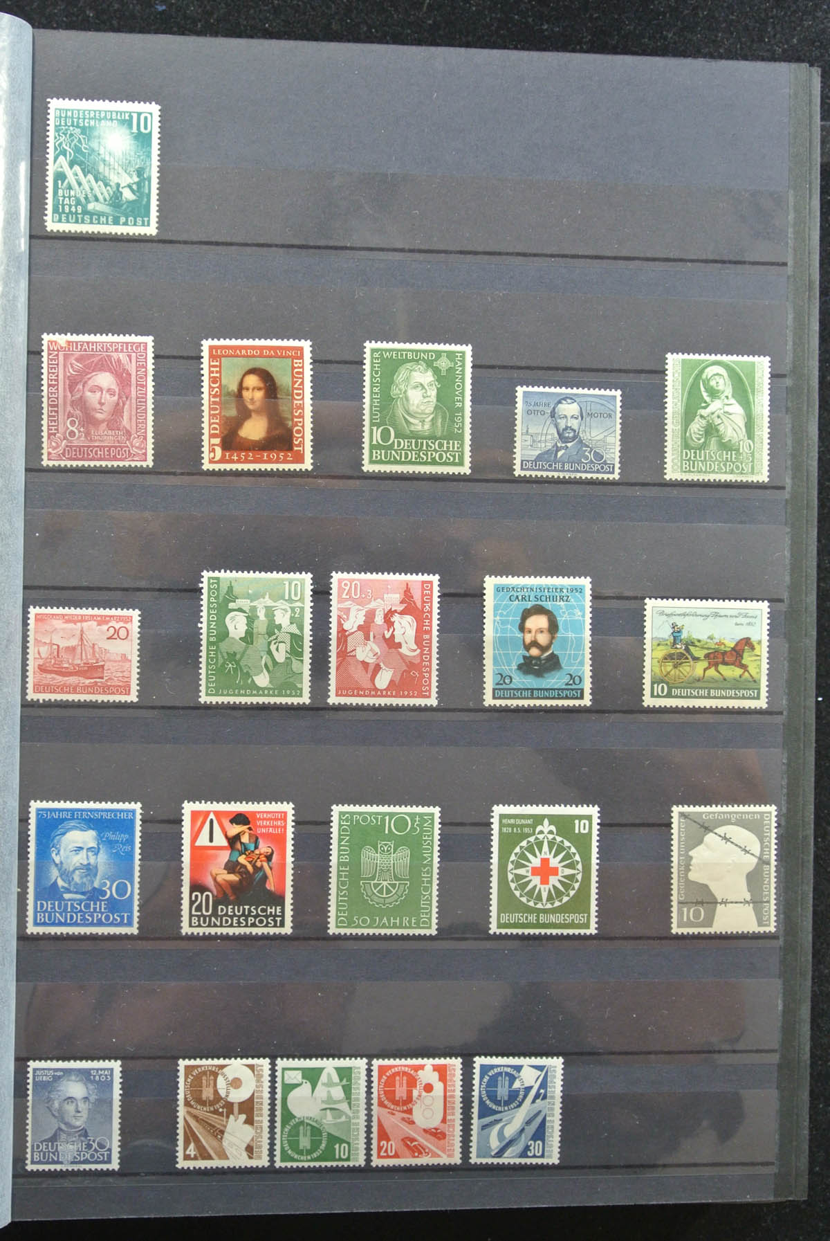 Postzegelverzameling 25508 Bundespost 1949-2000. 25508 Bundespost 1949-2000. - Afbeelding 1