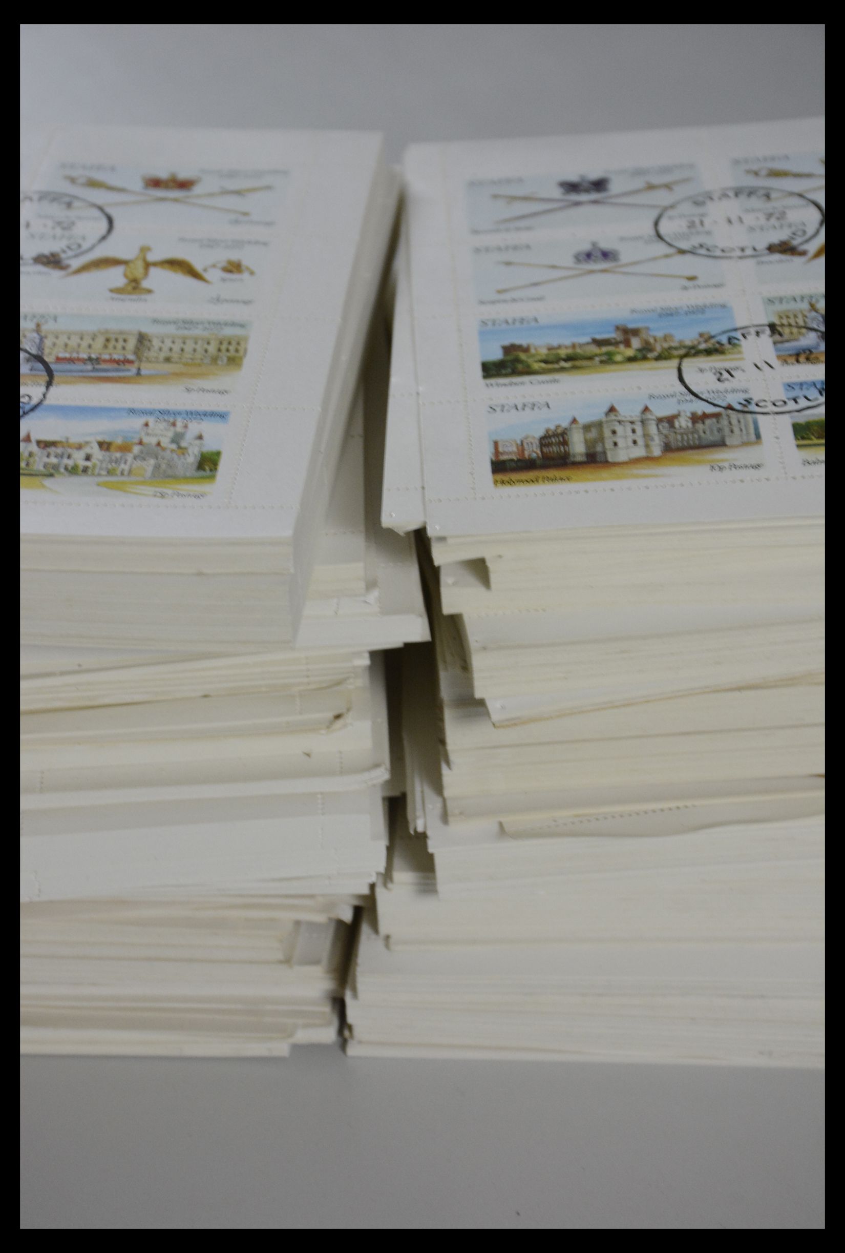 Postzegelverzameling 27275 Lokaal/cinderella. 27275 Lokaal/cinderella. - Afbeelding 1