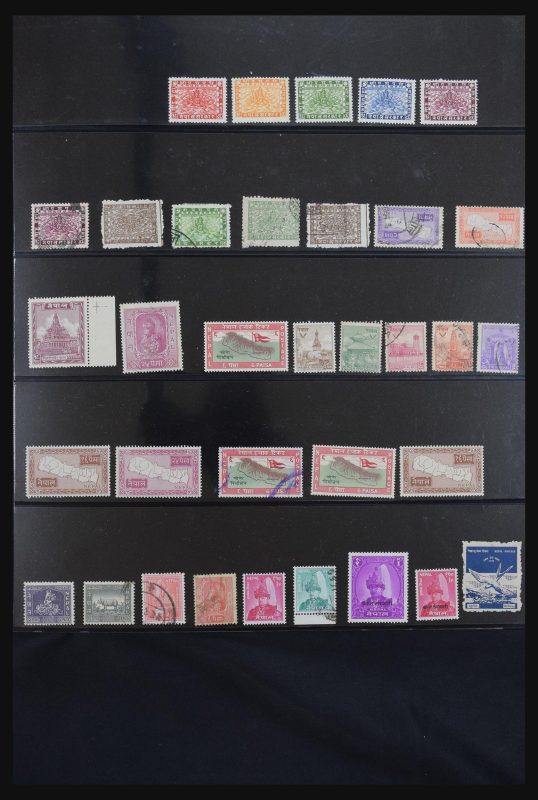 30810 Nepal 1907-2005. - Afbeelding 1