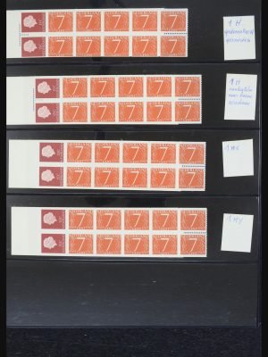 32407 Nederland postzegelboekjes 1964-2003.