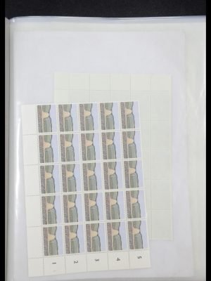 33057 Nederland 1980-2001.