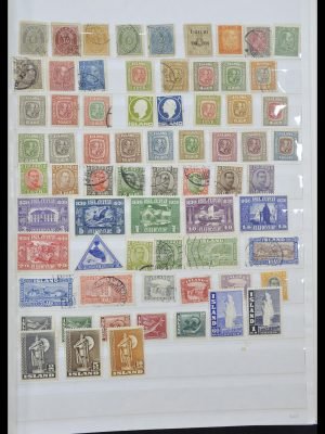 Postzegelverzameling 33184 Finland 1856-1990.