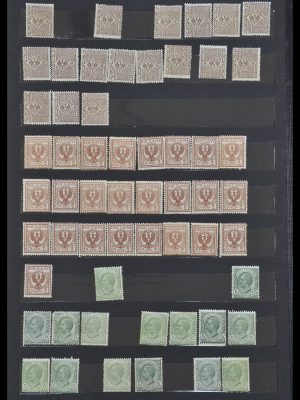 Postzegelverzameling 33390 Italië 1900-1950.