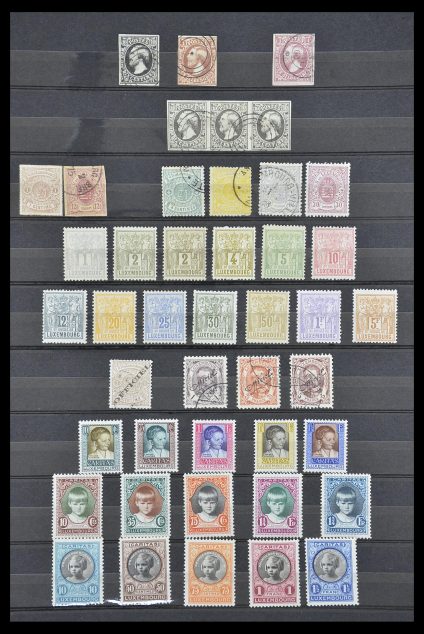 Postzegelverzameling 33693 Luxemburg 1852-1973.
