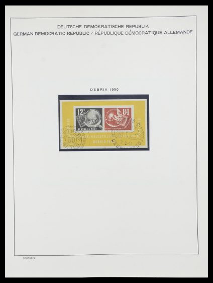 Postzegelverzameling 33782 DDR 1949-1990.