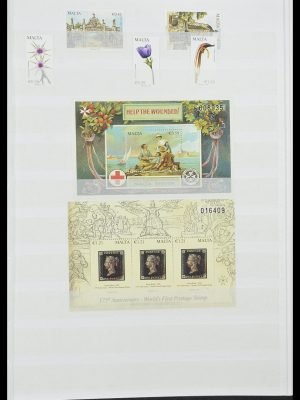 Postzegelverzameling 33827 Malta 1964-2015.
