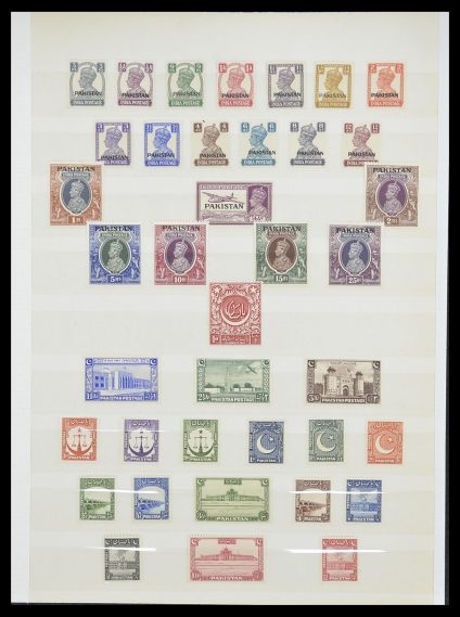 Postzegelverzameling 33848 Pakistan 1947-1974.