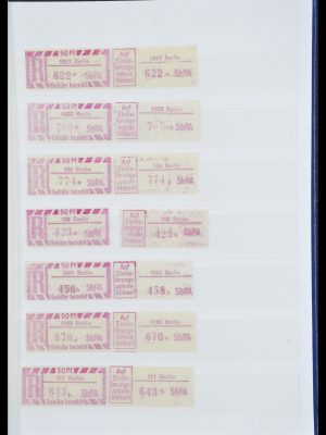 Foto van Postzegelverzameling 33849 DDR back of the book 1956-1990.