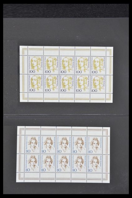 Postzegelverzameling 33936 Bundespost kleinbogen 1994-2000.