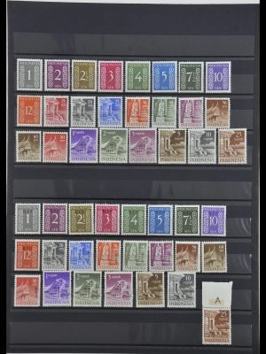 Postzegelverzameling 34014 Indonesië 1950-1954.